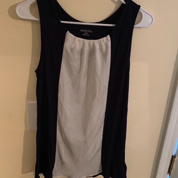 Top - Picture 2 of 2